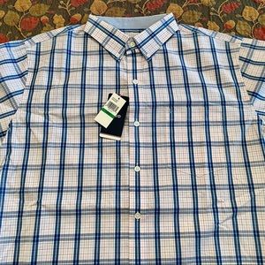 IZOD Men's Short Sleeve Plaid Lightweight Poplin Button Up Large NWT